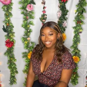 Meet your Posher, Sierra